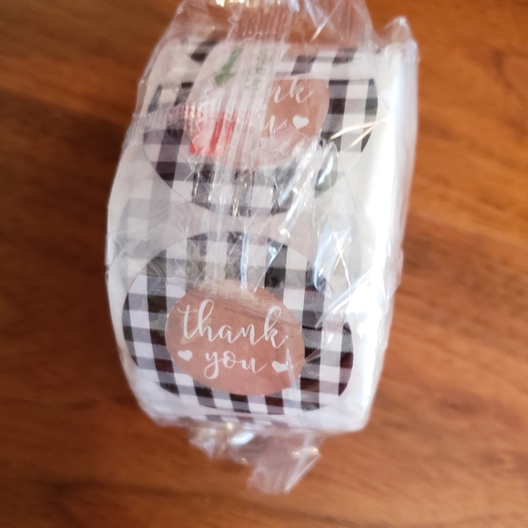 Buffalo Plaid Thank You Stickers- 1.5" 500 Ct Black and White - Picture 5 of 6